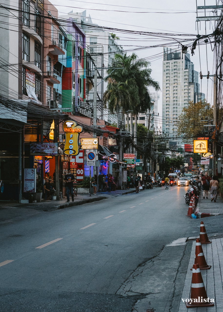 Nebenstrasse im Sukhumvit Viertel Image